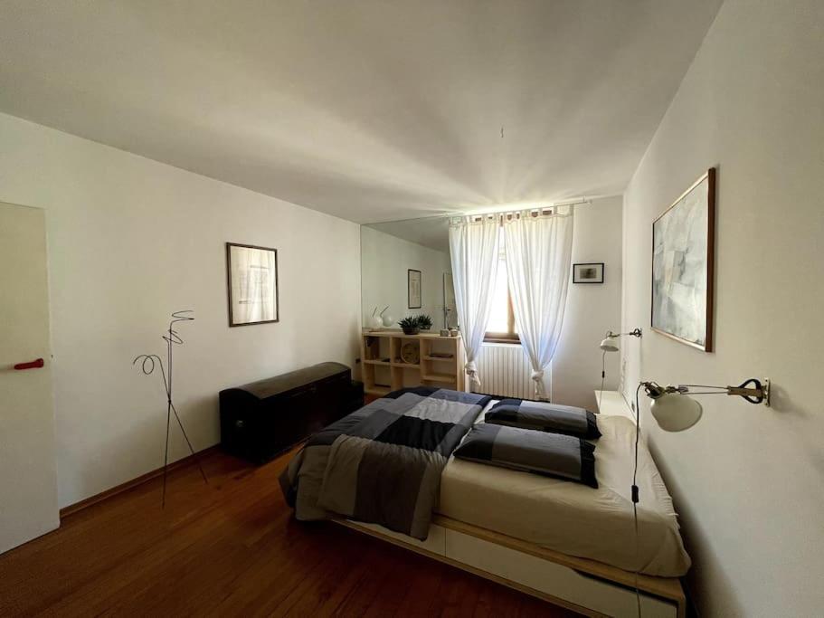 Grande Appartamento In Area Storica Di Bergamo Exteriör bild